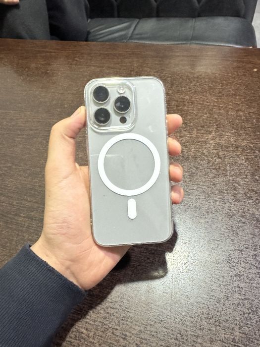 IPhone 15 pro sotiladi