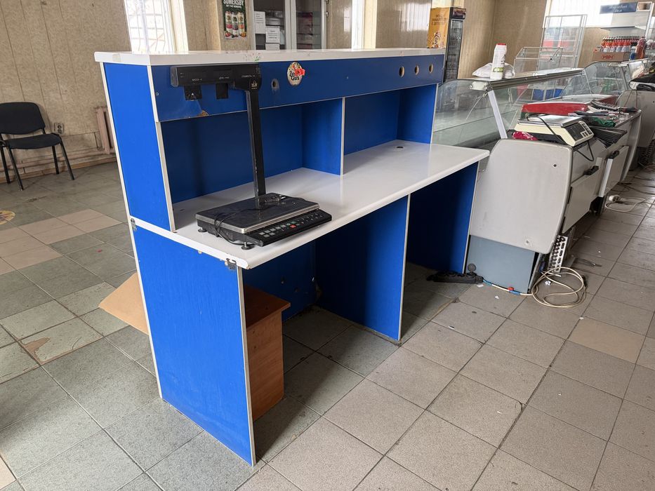 Витринный холодильник бу