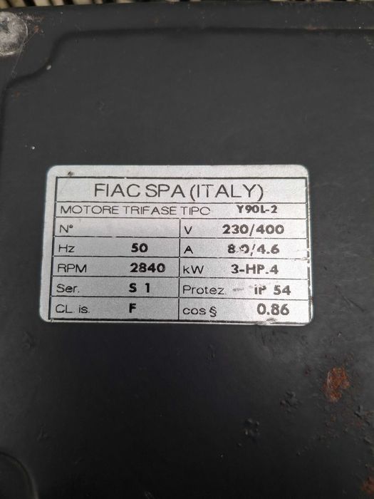 Италиански трифазен професионален компресор