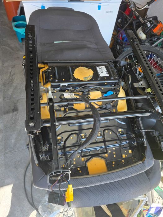 Scaun pasager golf 5 2008
