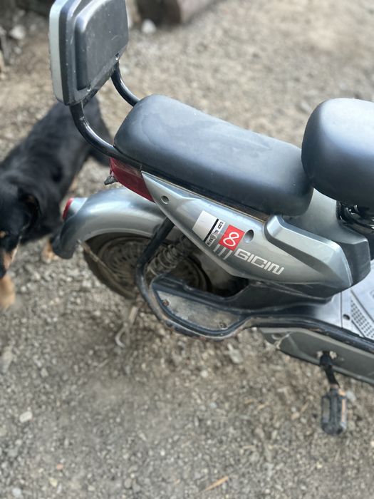 Марка скутера  Sk8 2024года