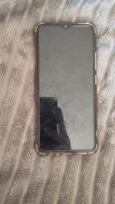 Realme C11 вроде