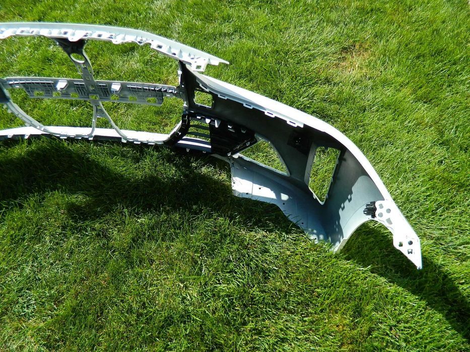 Bara fata BMW i4 Series Gran Coupe G26 2020-2024 cod 51118738585