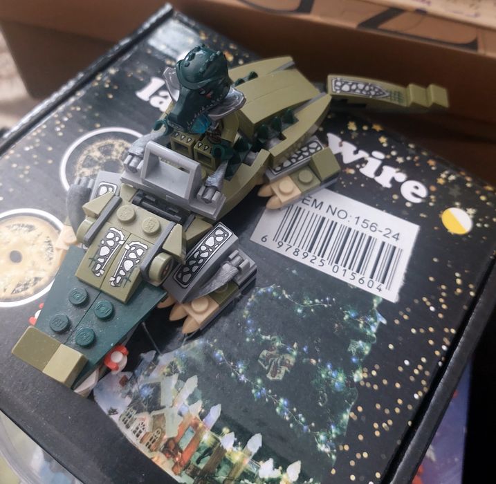 Подаю наборы lego chima