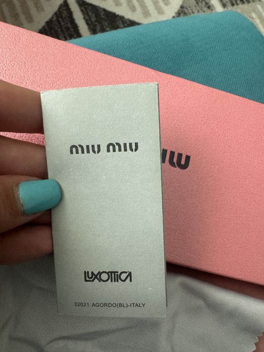 Слънчеви очила miu miu