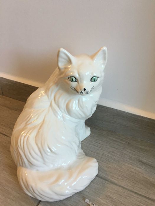 Bibelou pisica portelan