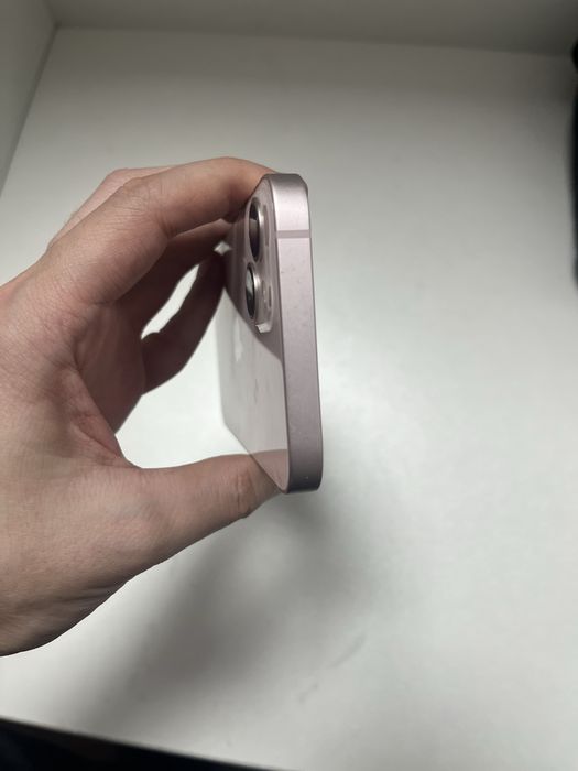 Айфон 13 в хорошем состояний