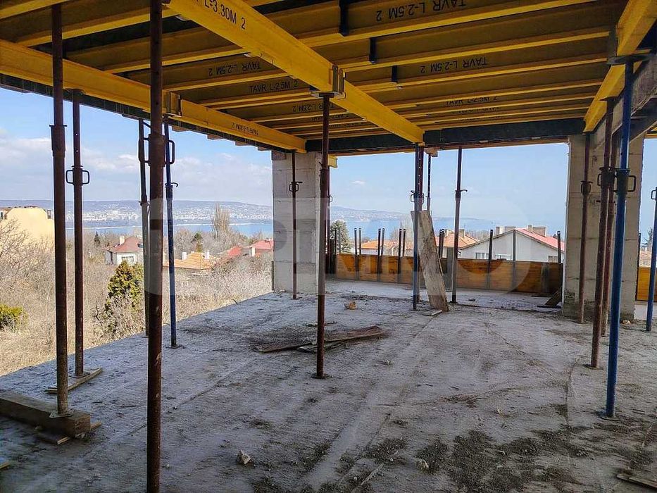 Продава се Тристаен апартамент в Варна, Галата - 101 кв.м за 931 €/кв.м - Снимка #6