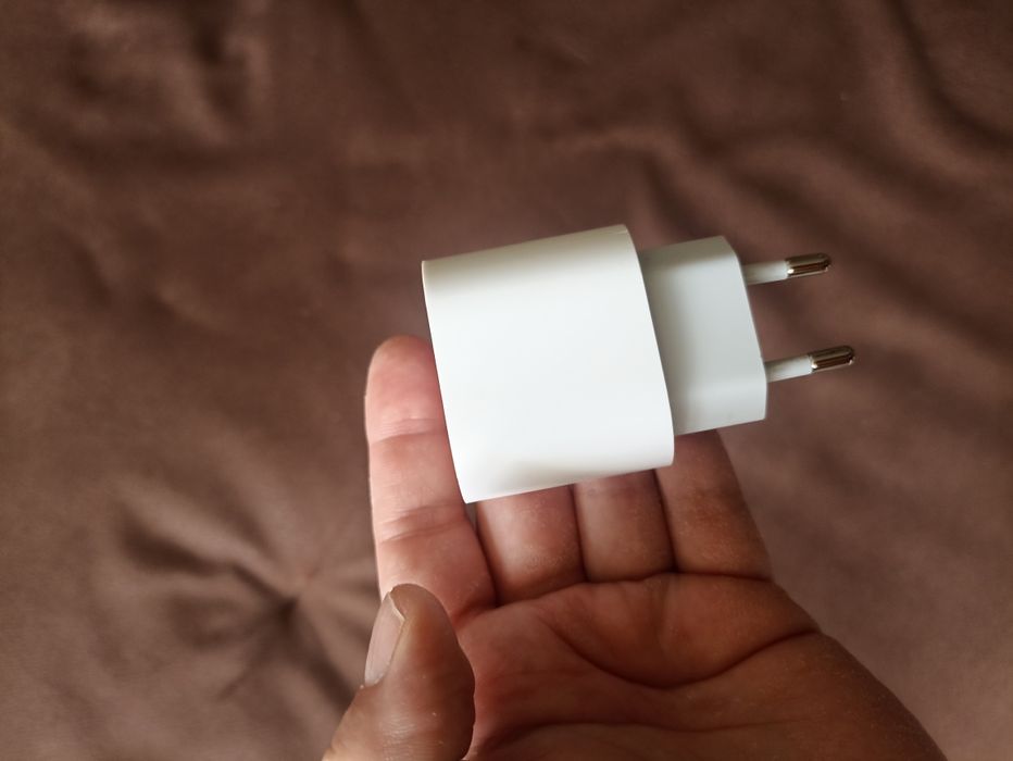 Оригинальный блок от iPhone