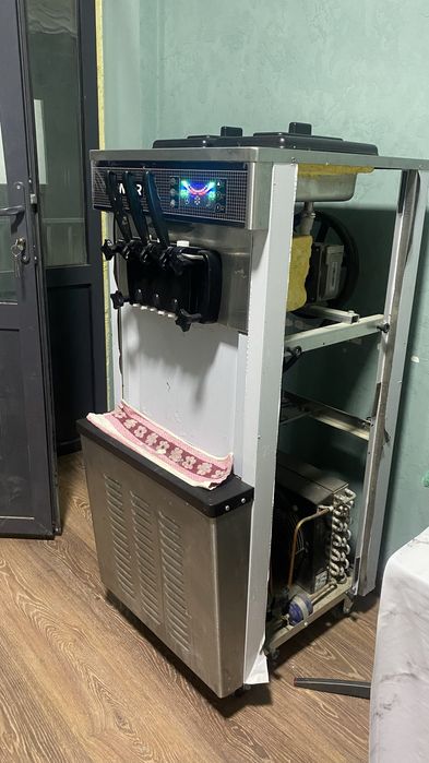 Морожный аппарат