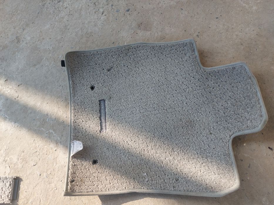 Оригинальные коврики на альфард