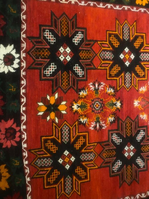 20 ғасырда қолдан тоқылған кілем
