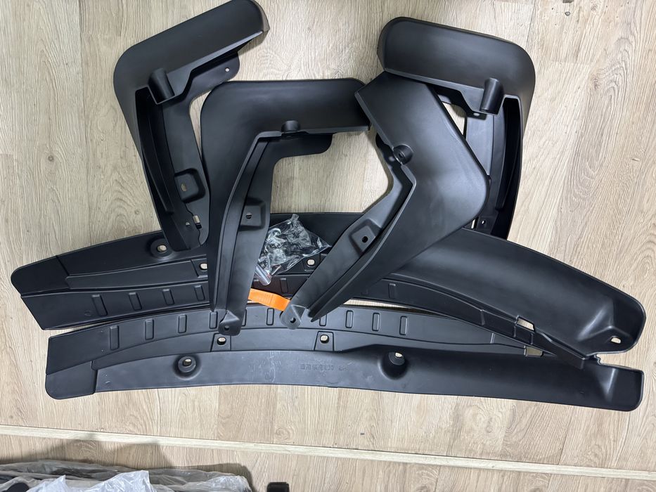 Аксессуары для Lynk co 900