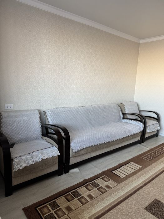 Отдаю диван и кресла