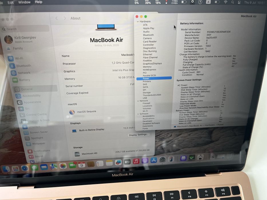 MacBook Air "Core i7" 1.2 Quad core,16 GB RAM,256 GB SSD,13" (Scissor, 2020)