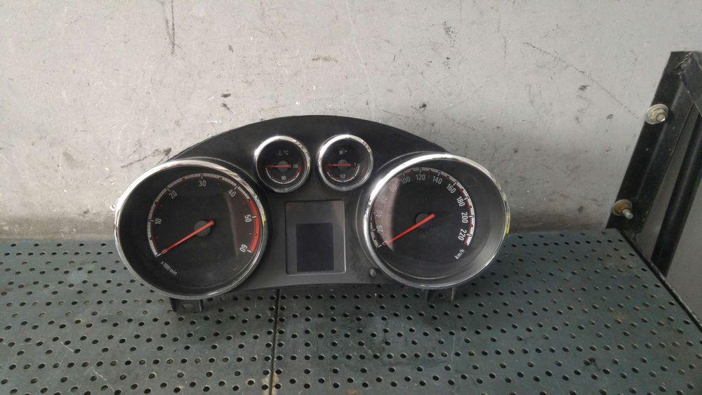 Ceasuri bord diesel opel meriva b s10 13346184 600775881