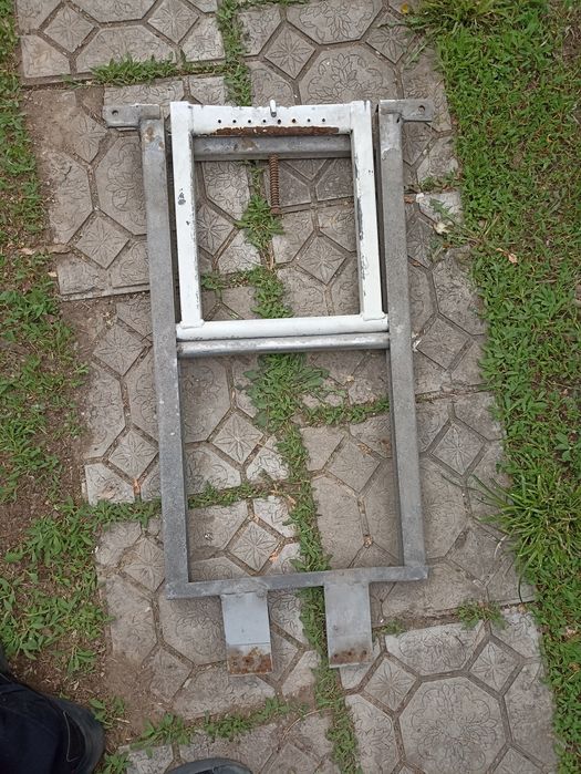 Лестница для будки спринтер