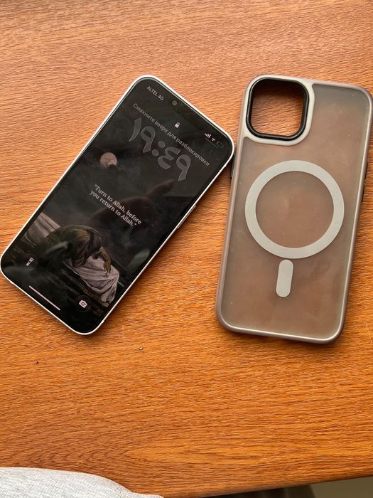 Продам идеальный Iphone 13 92% без ремонт