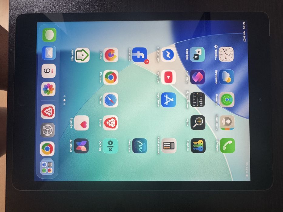 Pad A2429 като нов, без забележки!