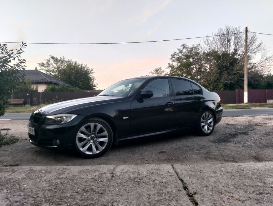 BMW 3 Series 2010 — imagine 2