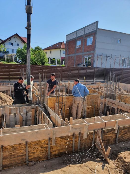 Constructii / Garduri / Case / trotuare / termosistem / Fier fasonat