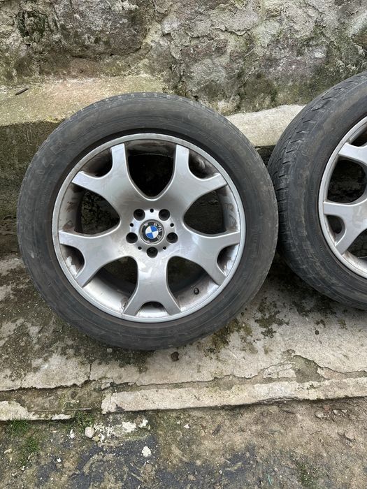 Джанти с гуми 19 спорт пакет само задните гуми са добри