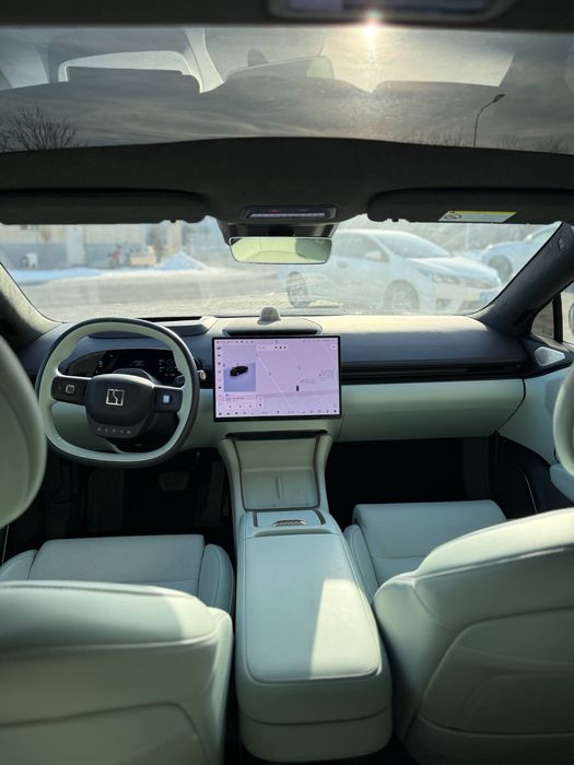 Zeekr Зеекр 007