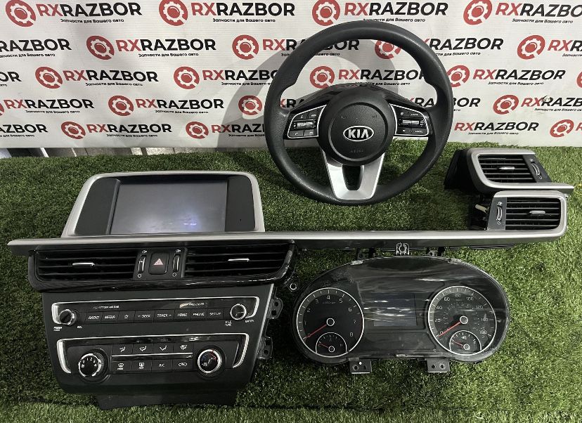 Детали салона Киа Оптима