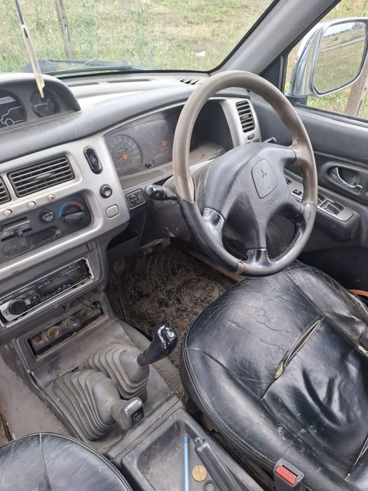 Vand Mitsubishi L200