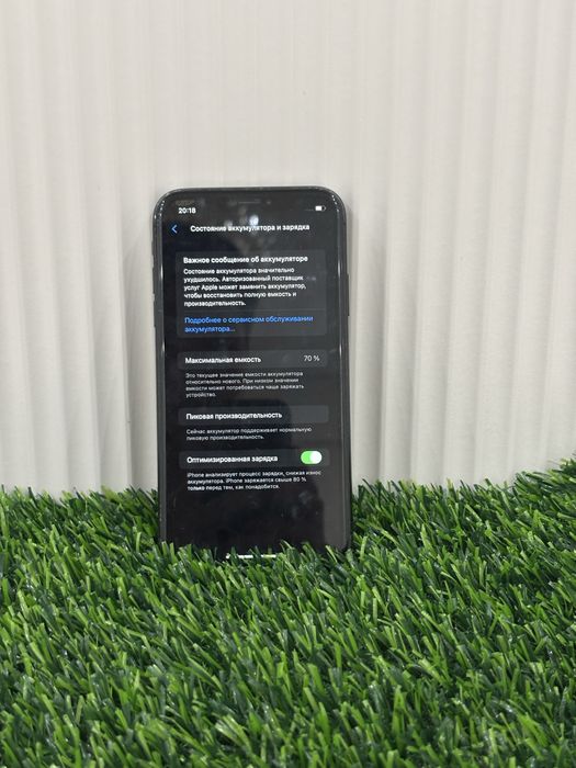 Продам iPhone Хr без ремонта!Фейс все работает.