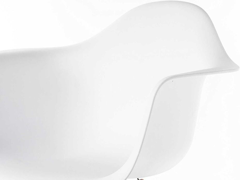 Комплект от 4 трапезни стола, Модерен пластмасов, от средата на века