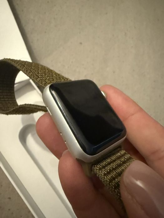 Apple watch series 3  38 mm