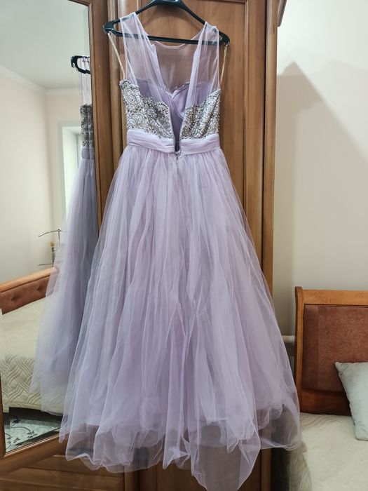 Платье коктейльное