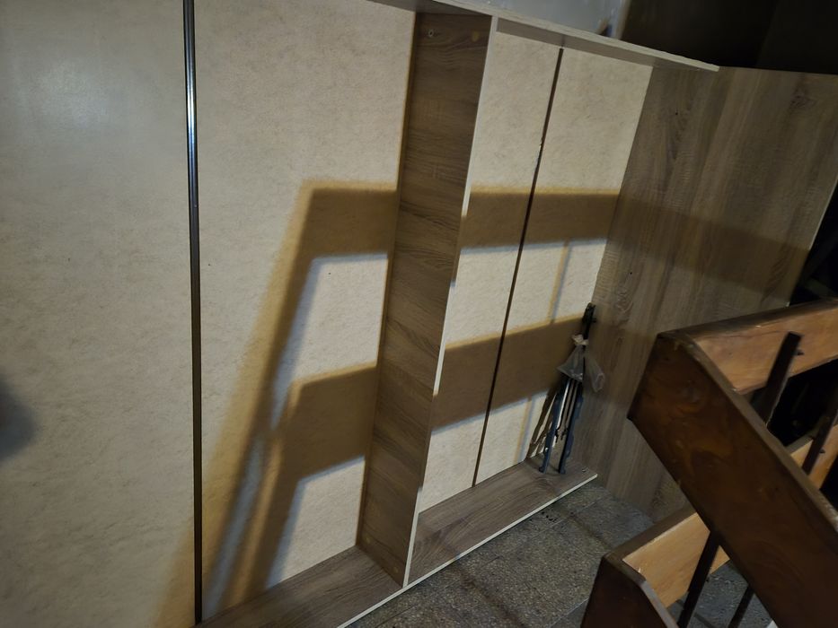 Спалня с повдигащ межанизъм и матрак