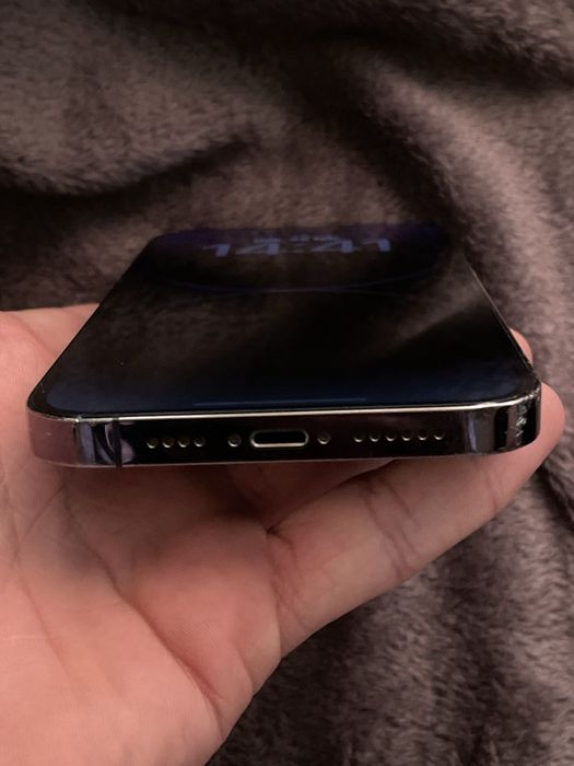 Vând iphone 14 pro max
