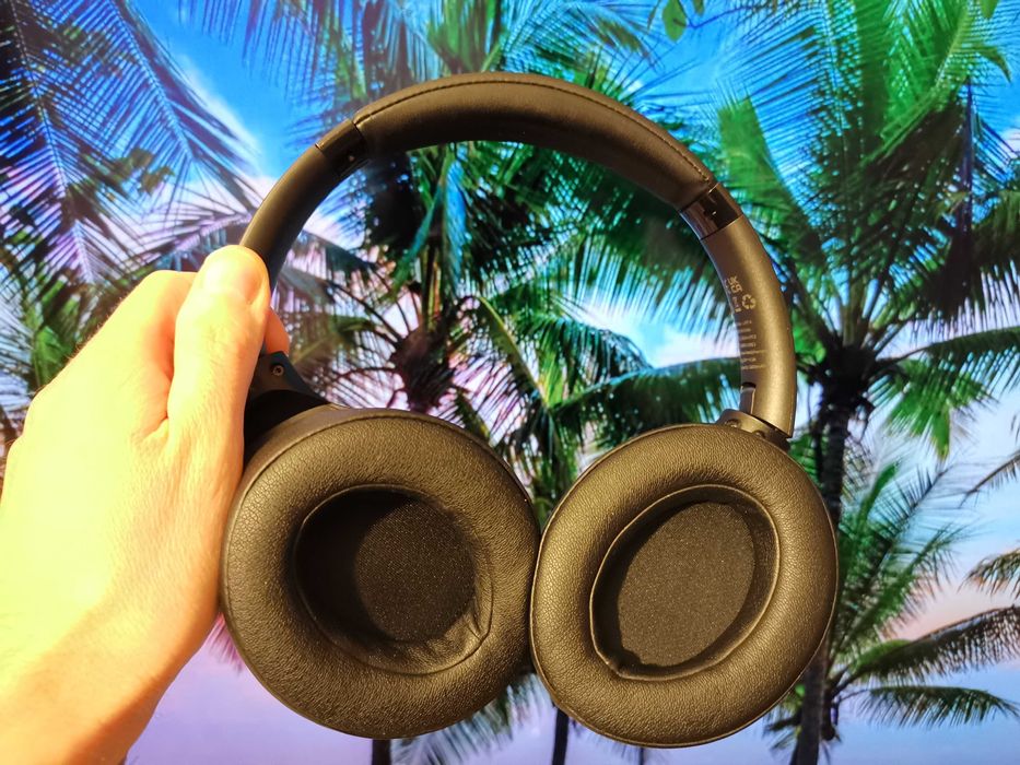 Bluetooth слушалки LIFE 4 с приложение и 90 часа живот