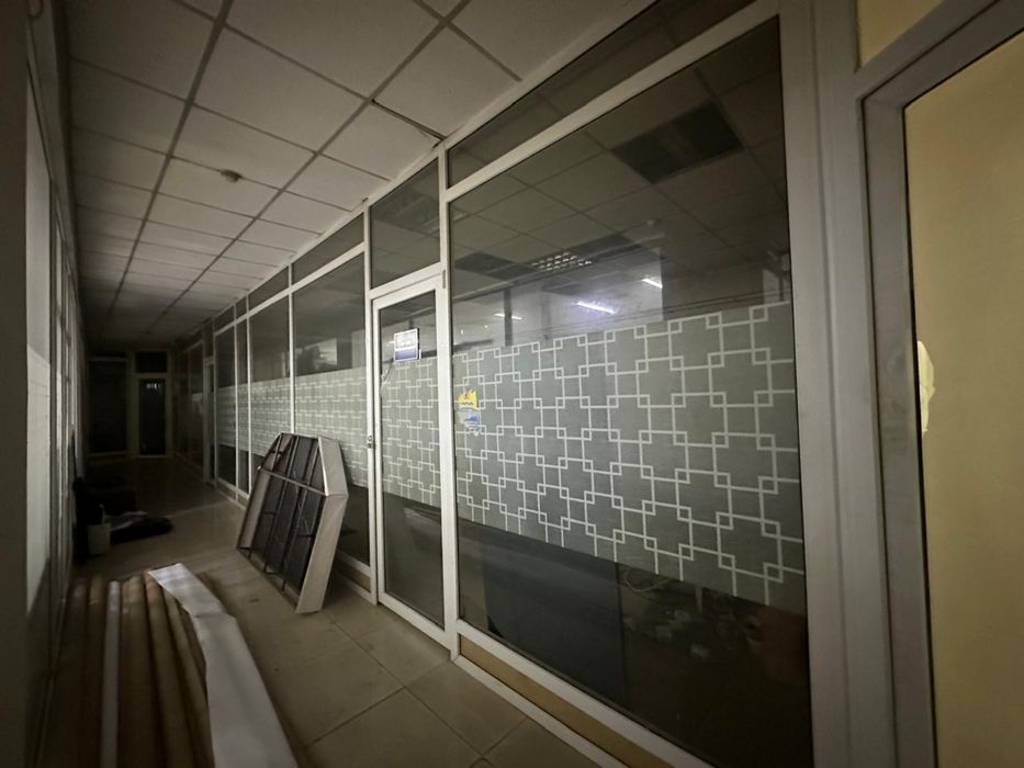 Продпжа пластиковых перегородок