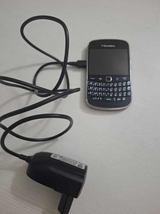 Продам телефон BlackBerry