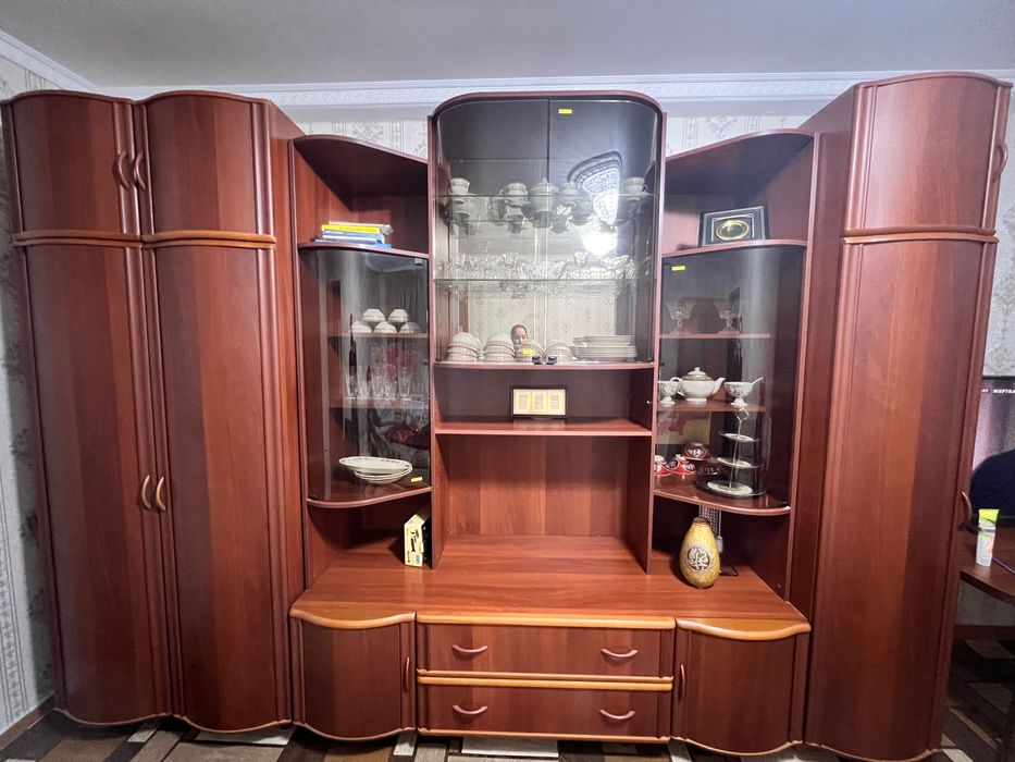 Продам горку (стенку)