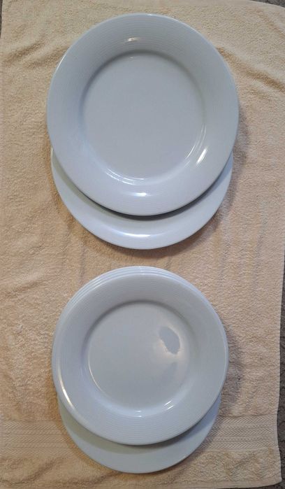 продавам 10 чинии - високо качество