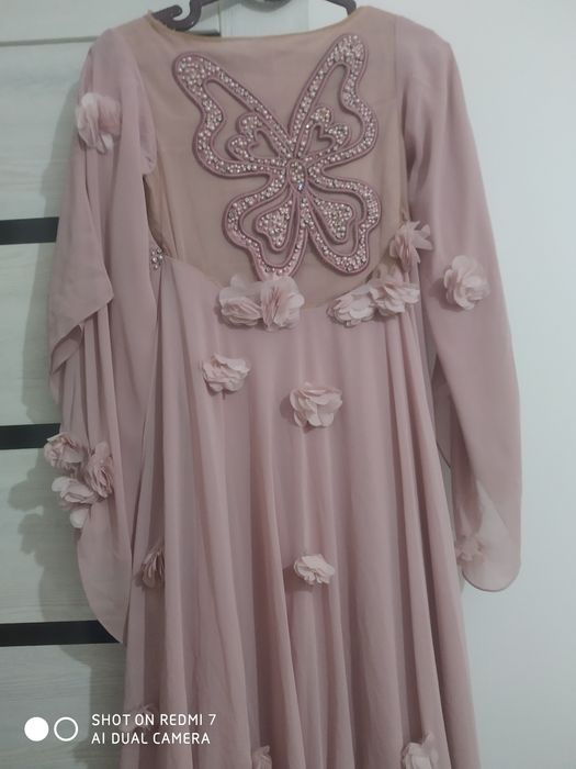 Ayollar uchun kelinlik liboslari festivali  top dizayn