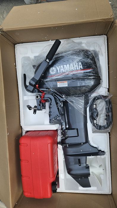 Лодочный мотор yamaha 15