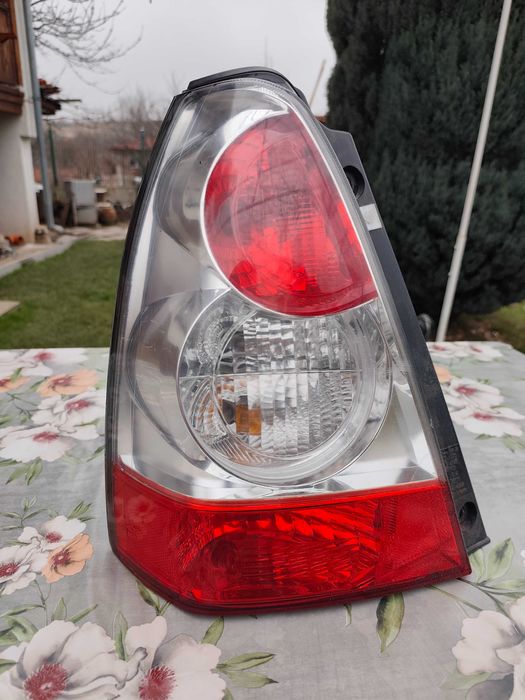 Заден ляв стоп за Субару Форестър