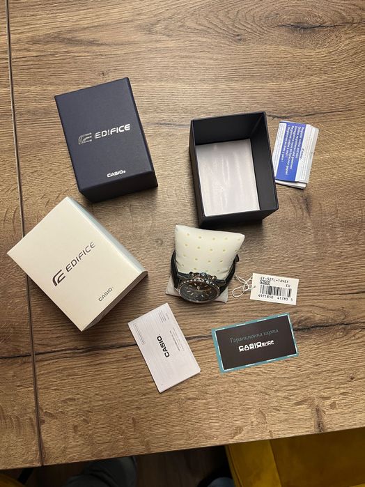 CASIO Edifice EF-527L