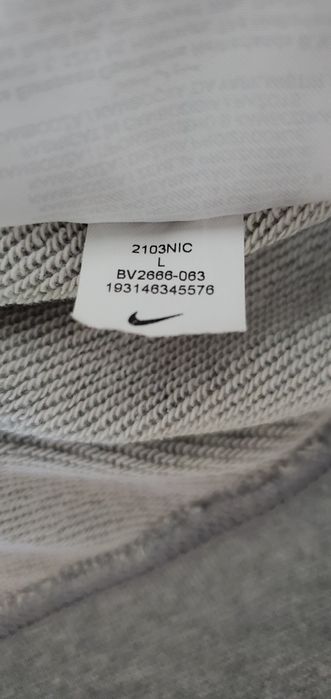 Pulover (sweater) Nike