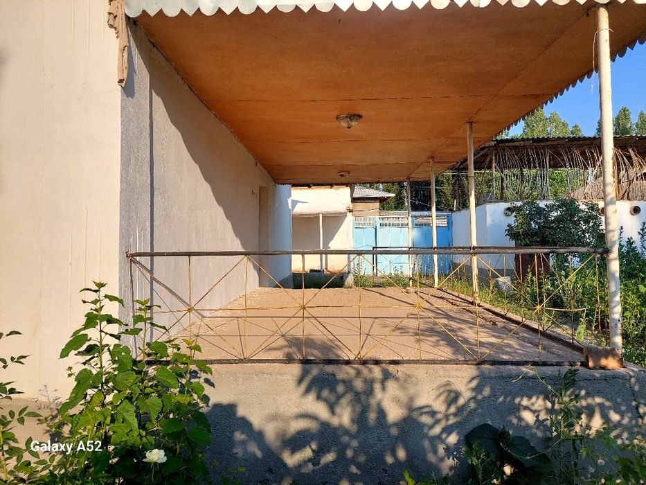 Срочно дом продоётся цена договорная  Уй сотилади келишилган холда