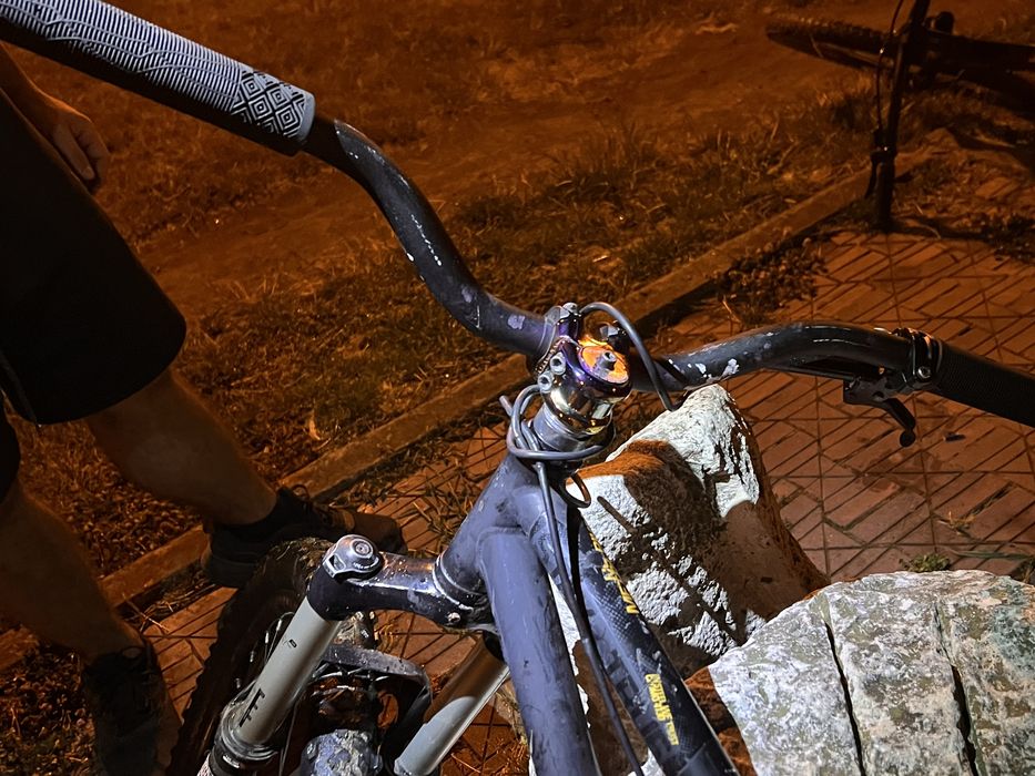 Bicicleta Dirt Jumper NS Bikes Metropolis 3