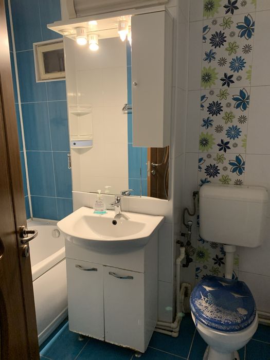 Ofer spre vinzare apartament 3 camere