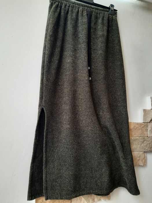 Fuste lungi de iarna/toamna nr.46/48, marimi mari