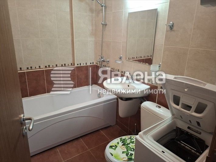 Продава се Двустаен апартамент в к.к. Слънчев бряг - 68 кв.м за 912 €/кв.м - Снимка #8